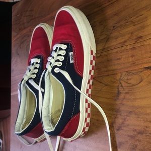 Red and Blue Checkered Oldschool Vans